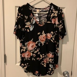 Floral ruffle sleeve top
